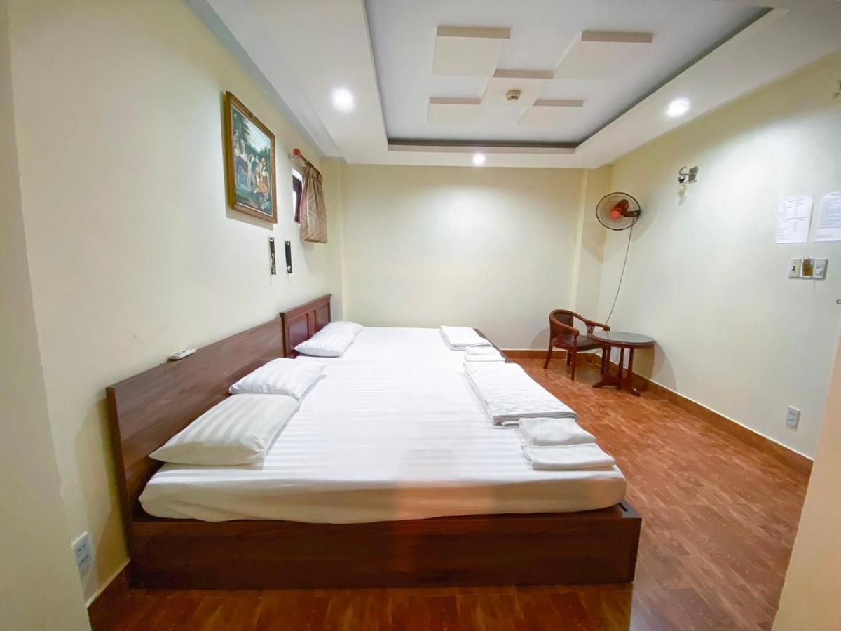Khach San Sao Mai Xanh - Sao Mai Xanh Hotel Ho Chi Minh City Bagian luar foto