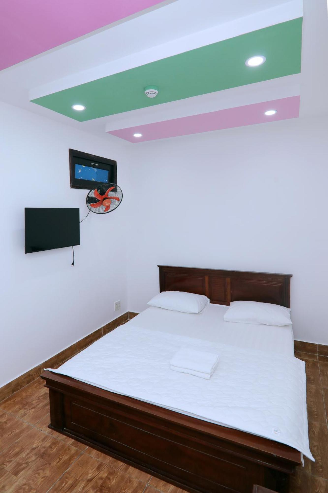 Khach San Sao Mai Xanh - Sao Mai Xanh Hotel Ho Chi Minh City Bagian luar foto