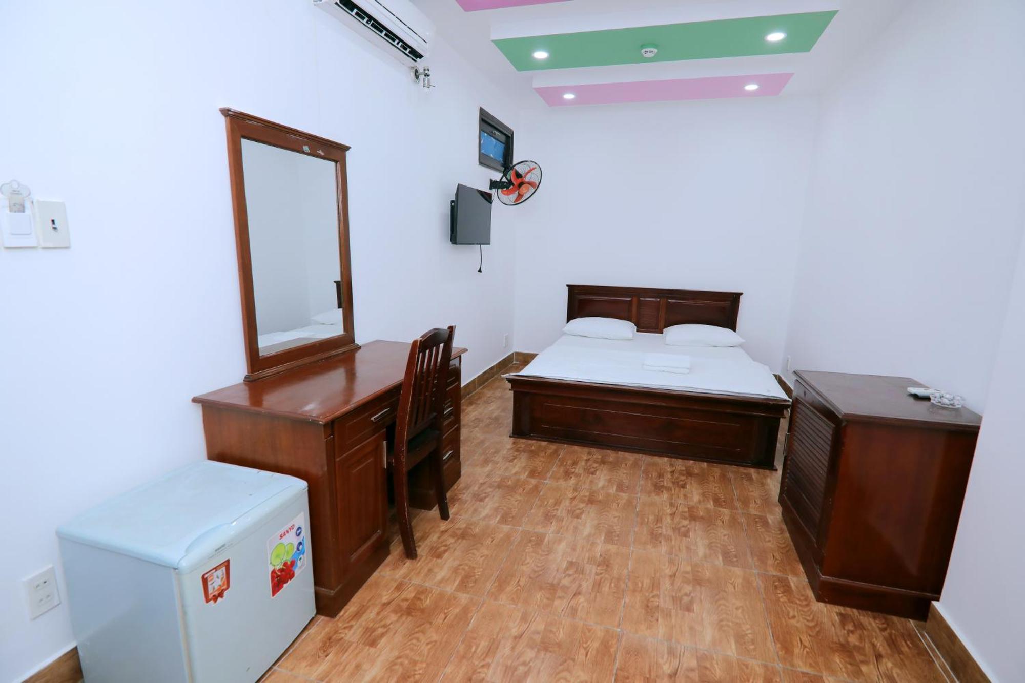 Khach San Sao Mai Xanh - Sao Mai Xanh Hotel Ho Chi Minh City Bagian luar foto